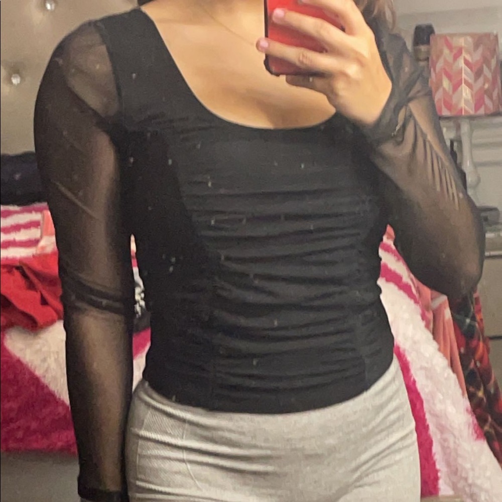 Mesh longsleeve black top